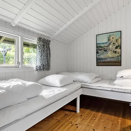 3 Bedroom Stunning In *