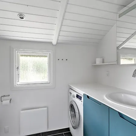 3 Bedroom Stunning In *